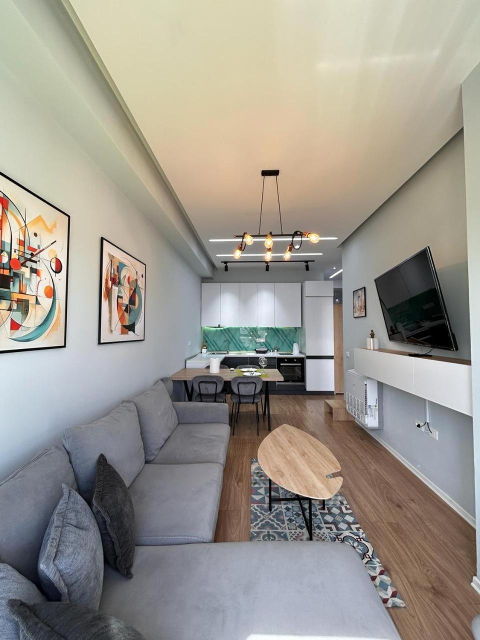 Picasso Apartment Tirana Zewnętrze zdjęcie