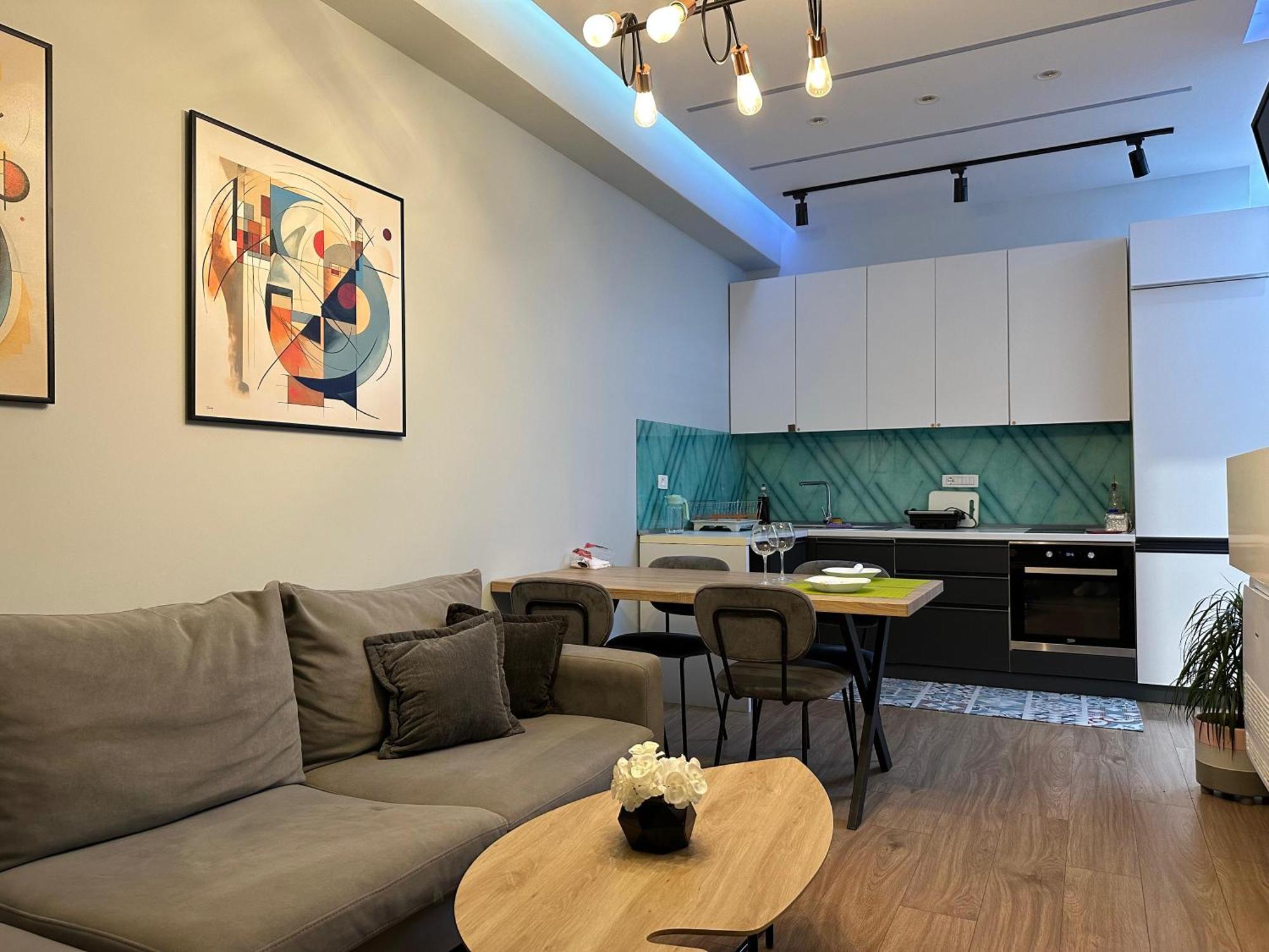 Picasso Apartment Tirana Zewnętrze zdjęcie